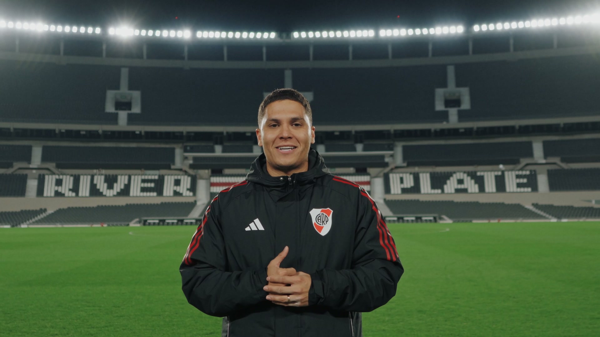 Un jugador en el campo de juego